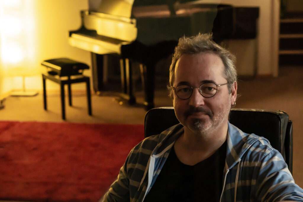 Stefan Lang in seinem Tonstudio